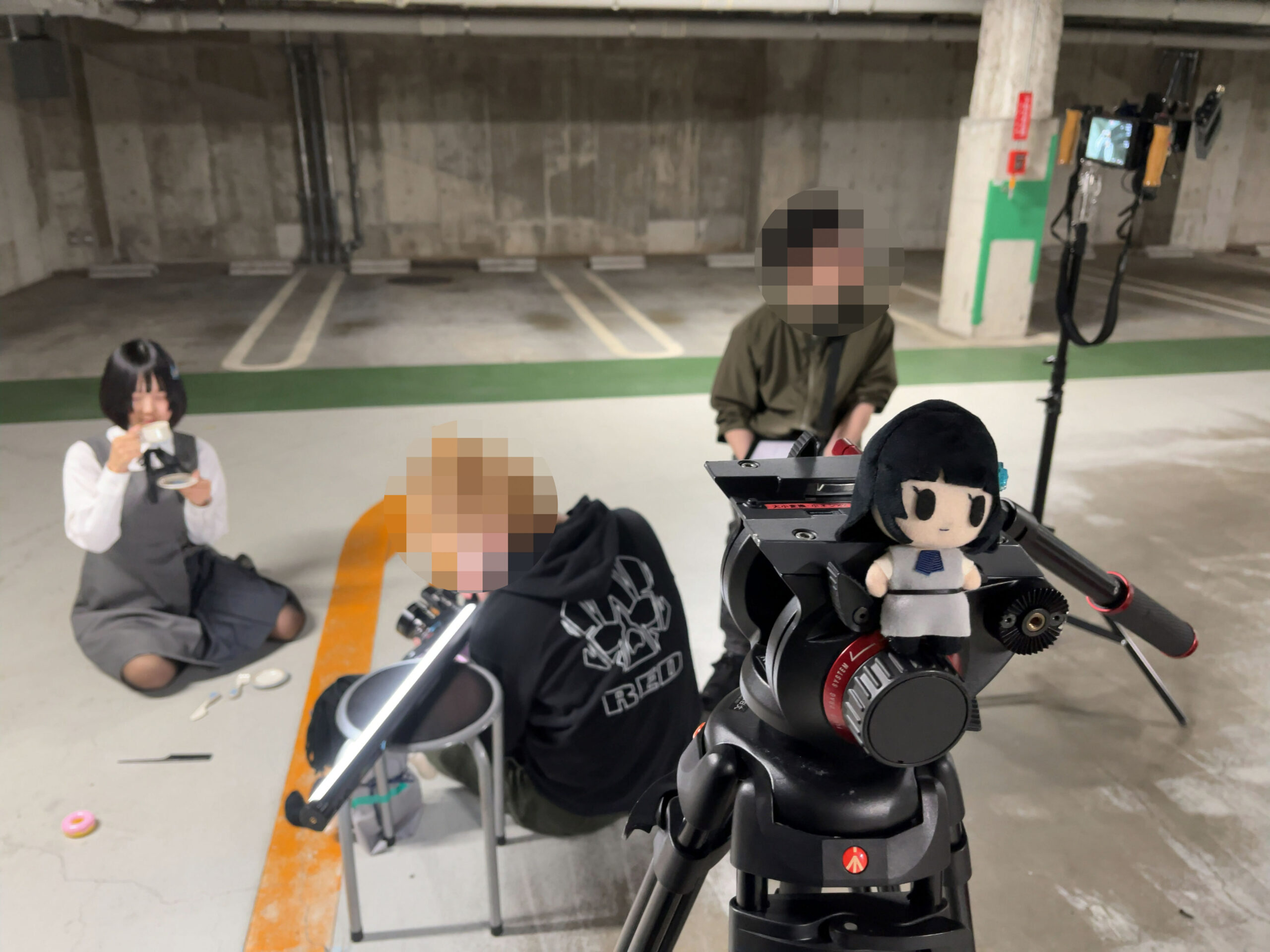 なにかを撮影中！？